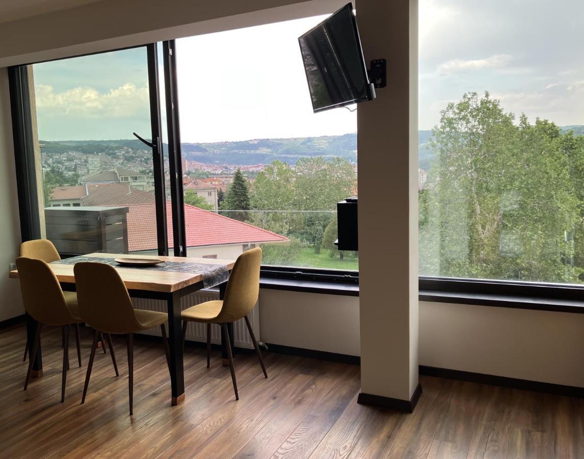 Tarnovo Studios City Center Veliko Tărnovo Exteriör bild