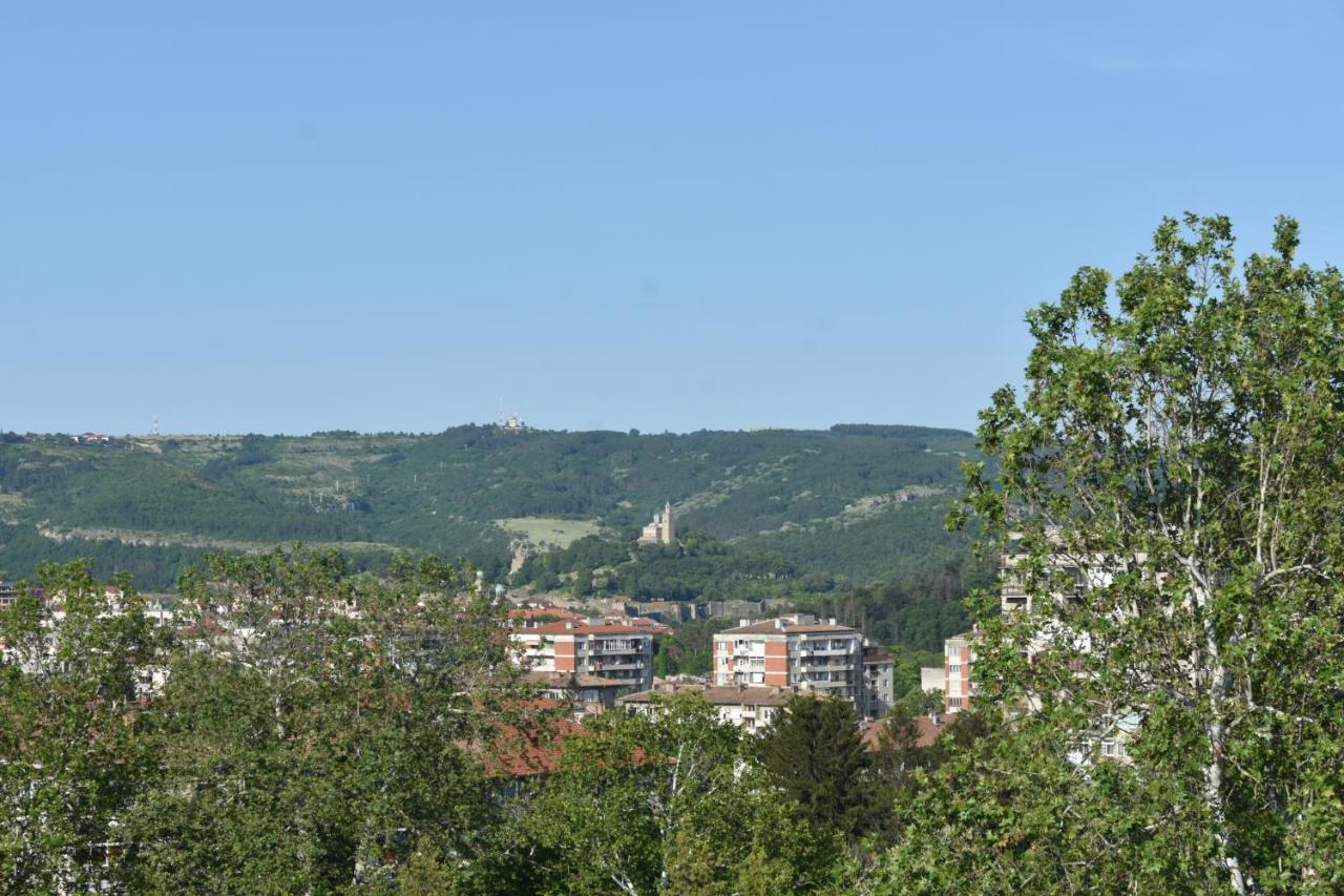 Tarnovo Studios City Center Veliko Tărnovo Exteriör bild