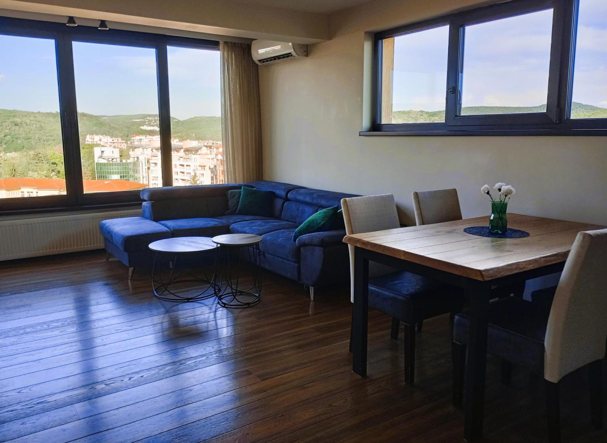 Tarnovo Studios City Center Veliko Tărnovo Exteriör bild
