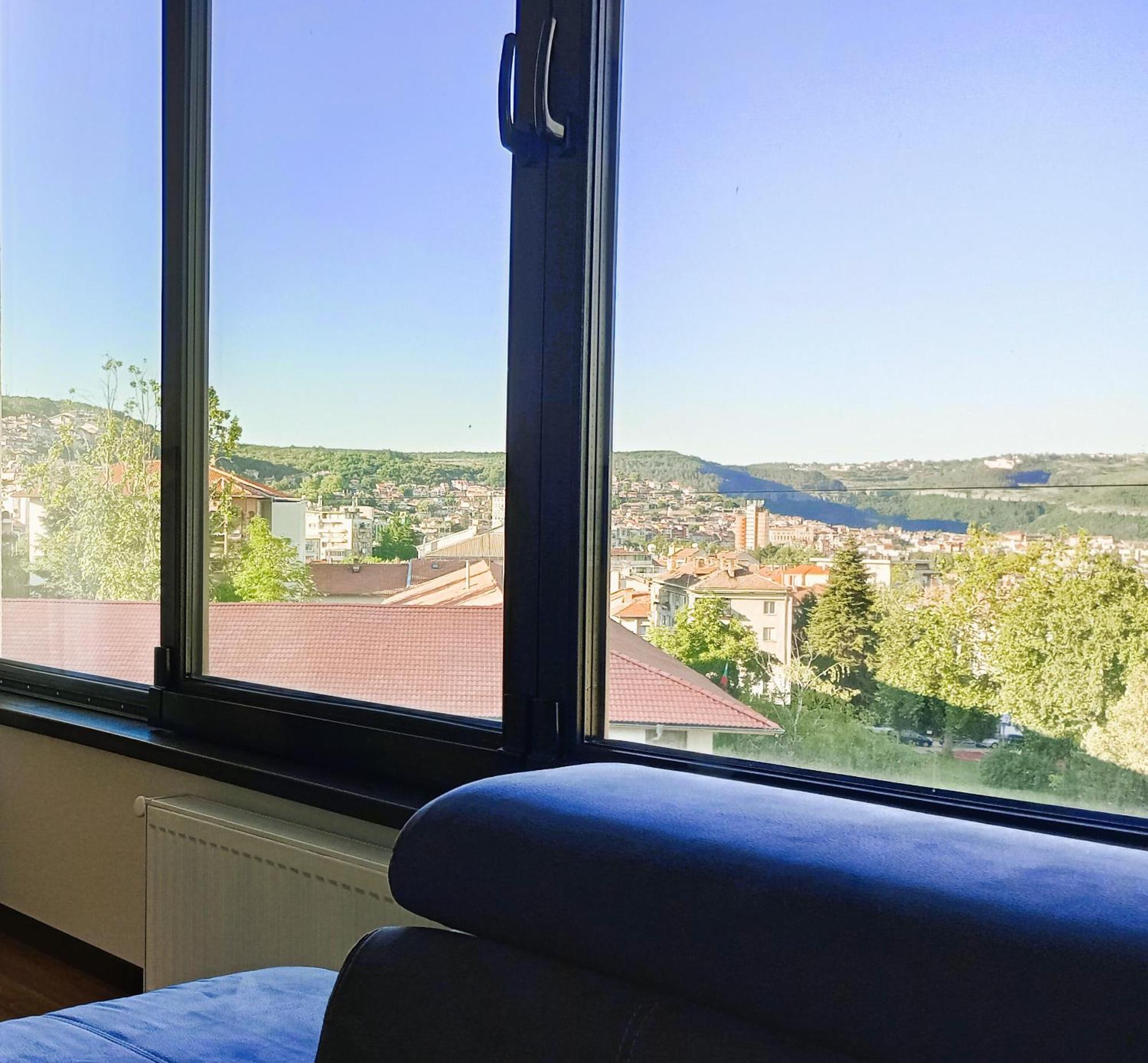 Tarnovo Studios City Center Veliko Tărnovo Exteriör bild