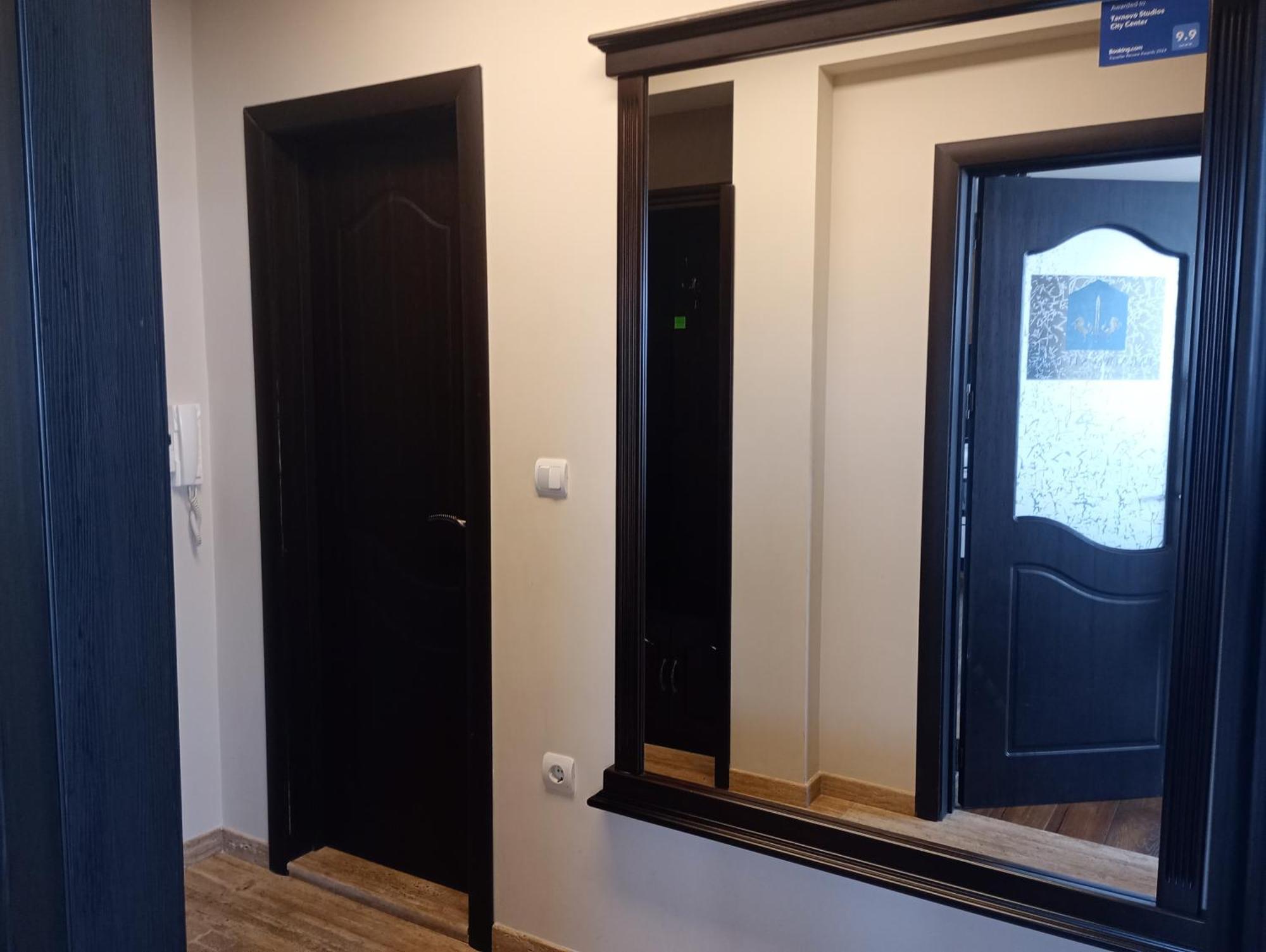 Tarnovo Studios City Center Veliko Tărnovo Exteriör bild